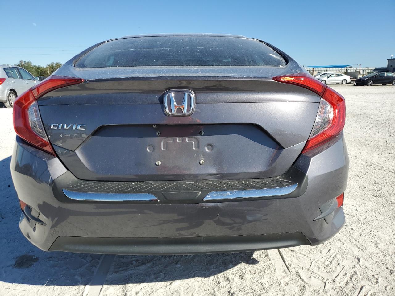 2016 Honda Civic - Image 6