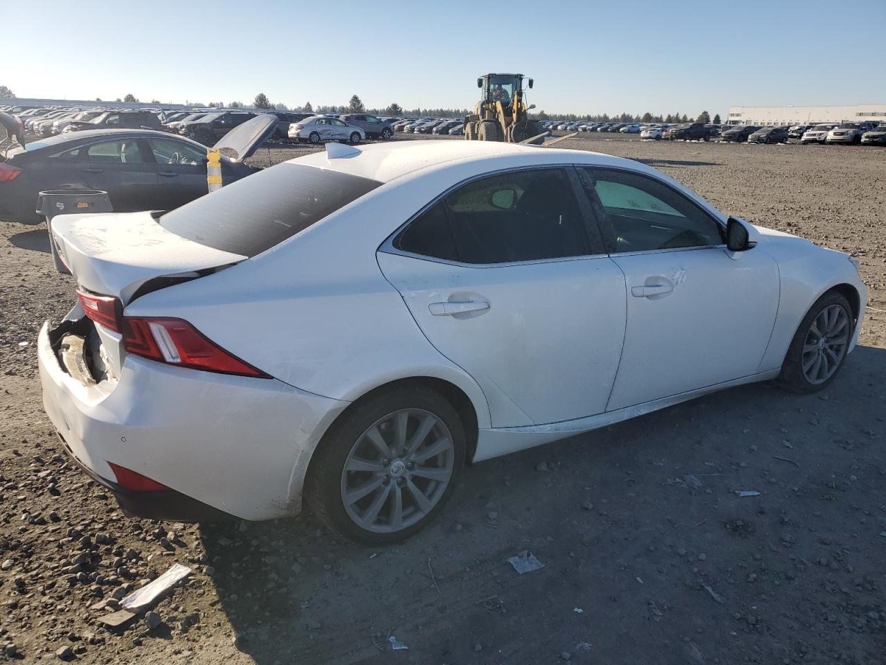 2014 Lexus IS - Image 3