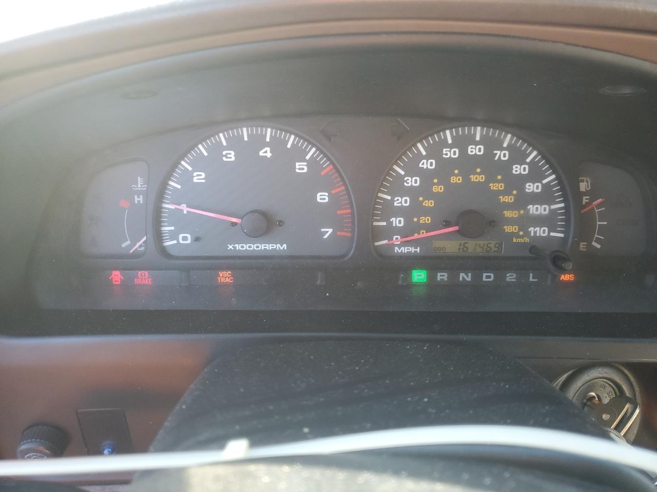 2002 Toyota 4Runner - Image 9