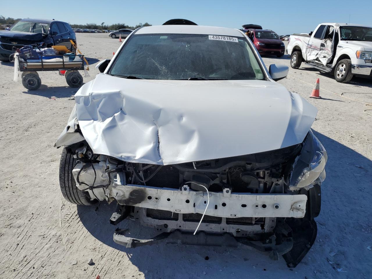 2014 Mazda 3 - Image 5