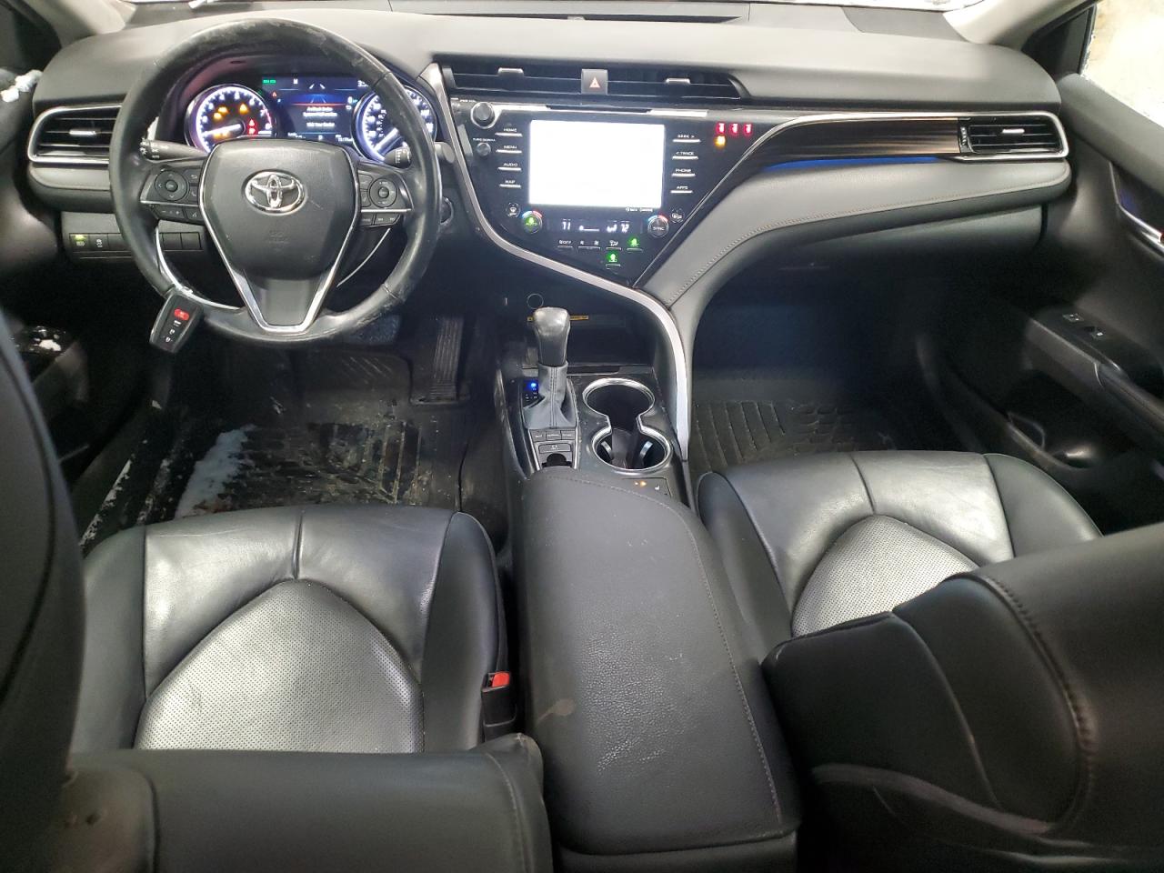 2020 Toyota Camry - Image 8