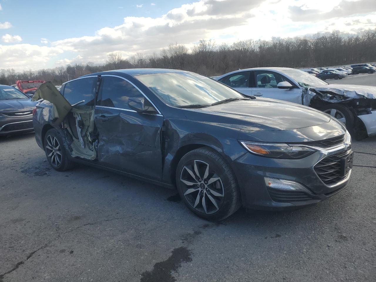 2020 Chevrolet Malibu - Image 4