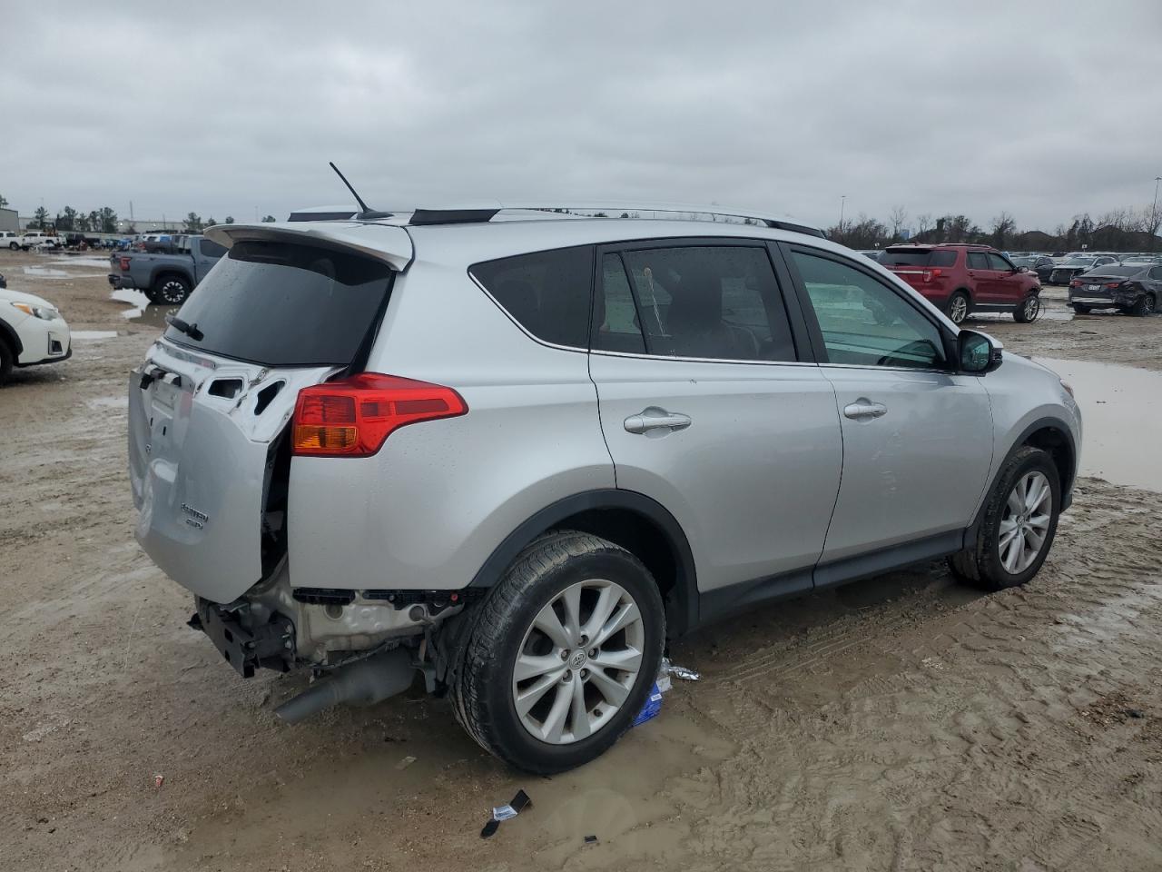 2015 Toyota RAV 4 - Image 3