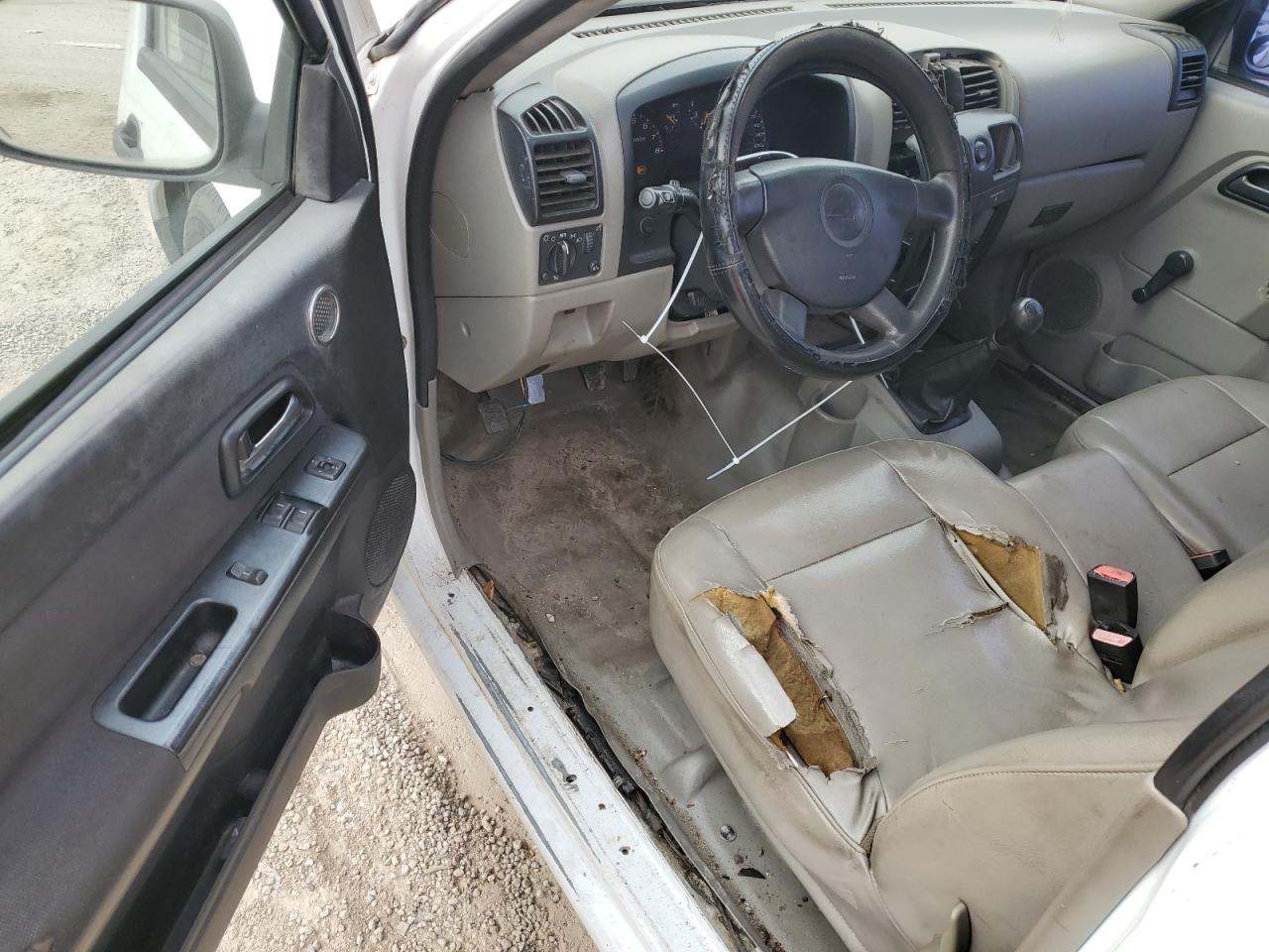 2006 Chevrolet Colorado - Image 8
