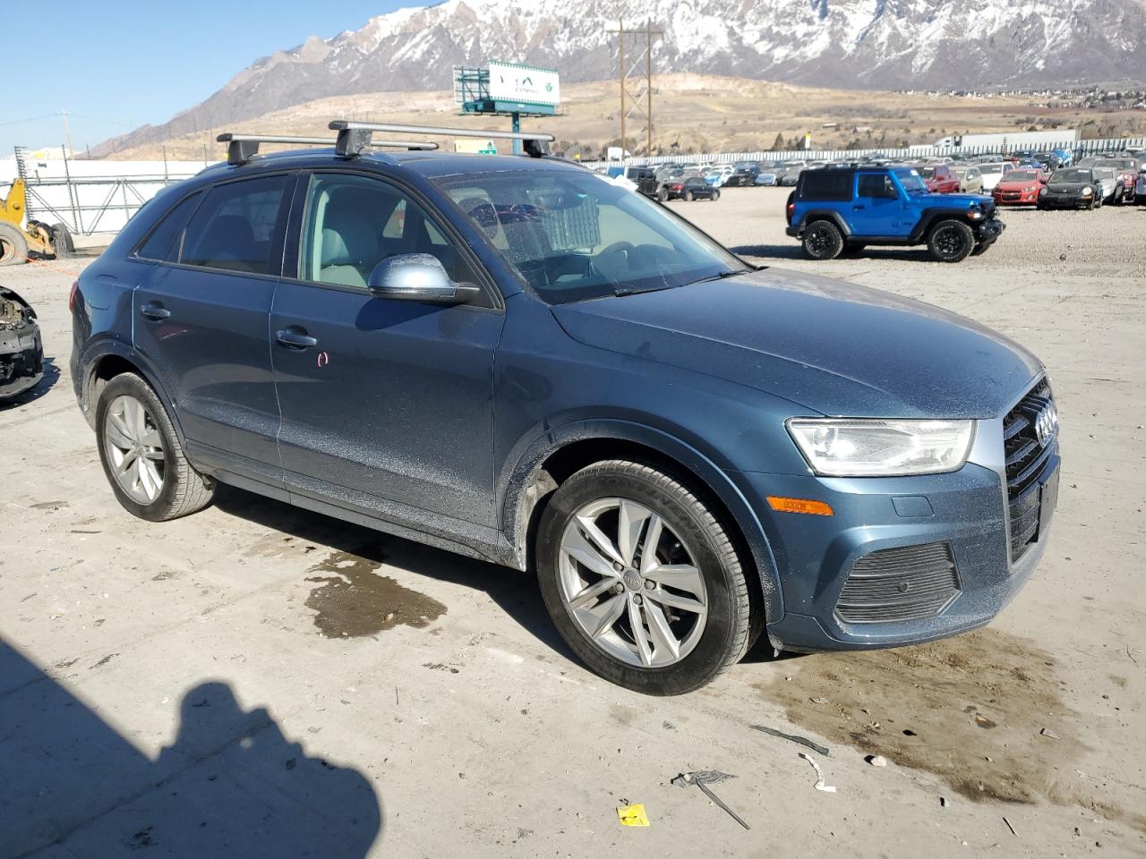 2017 Audi Q3 - Image 4
