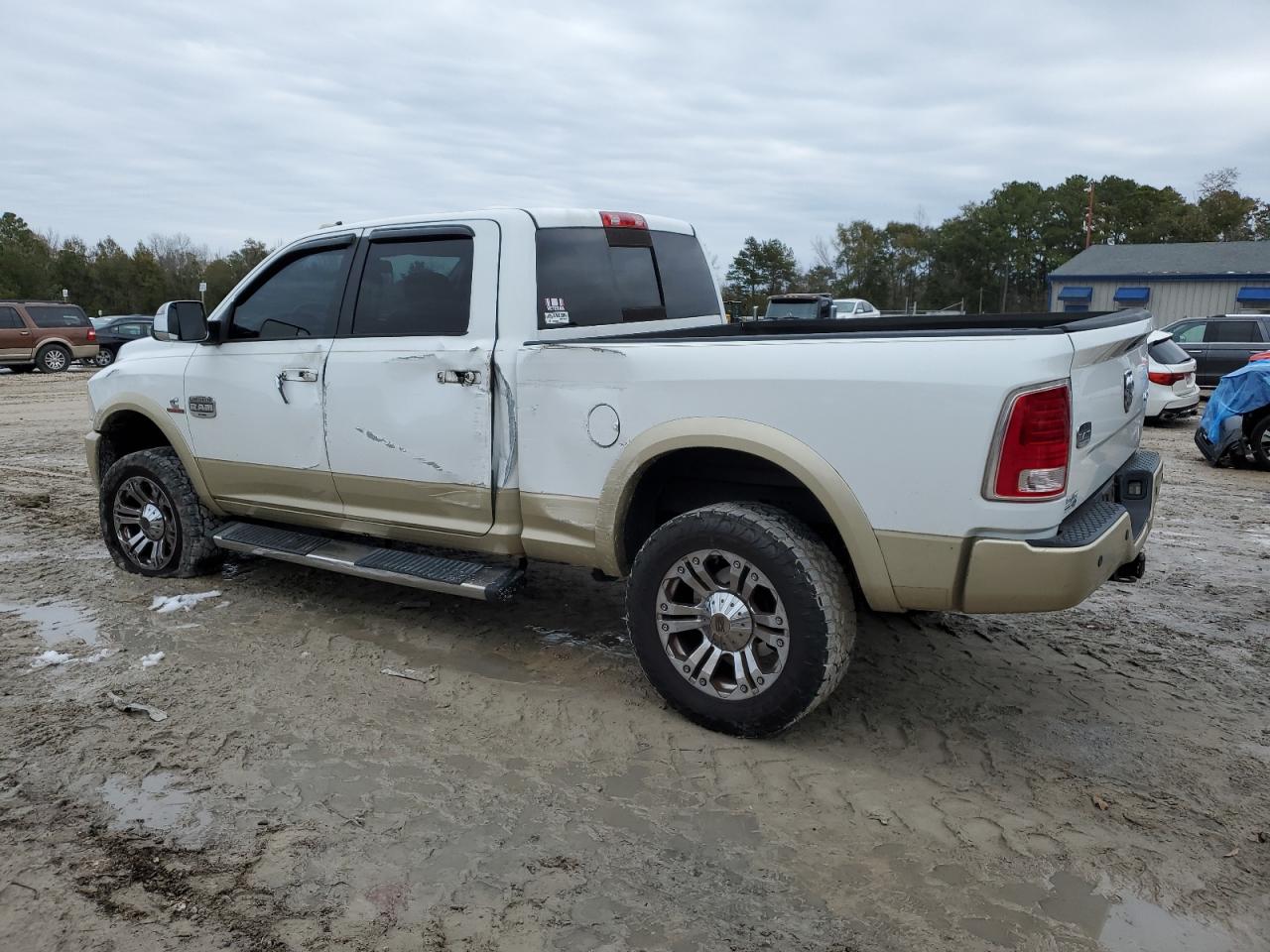 2014 RAM 2500 - Image 2