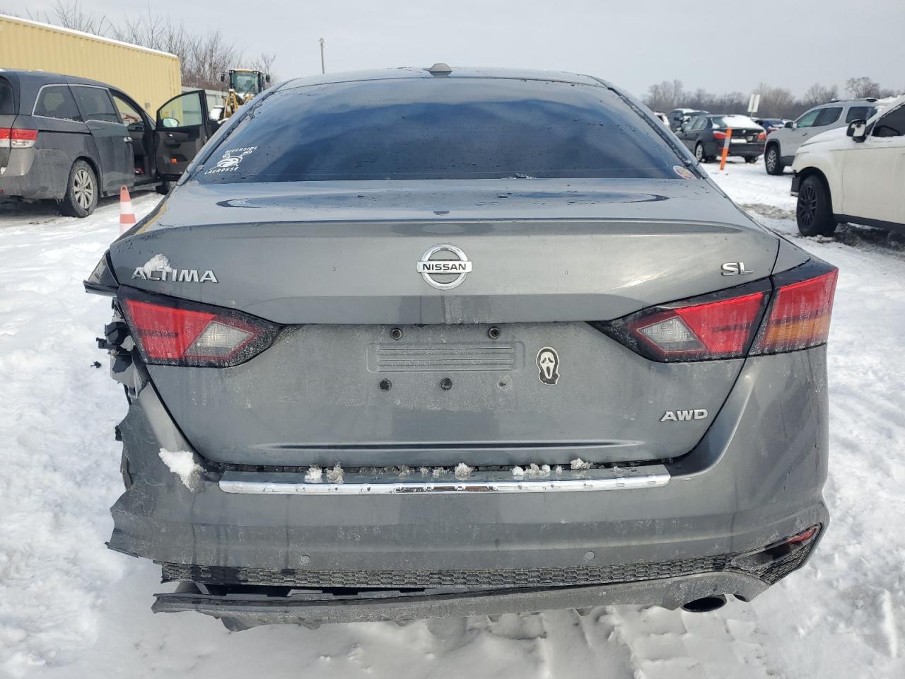 2020 Nissan Altima - Image 6