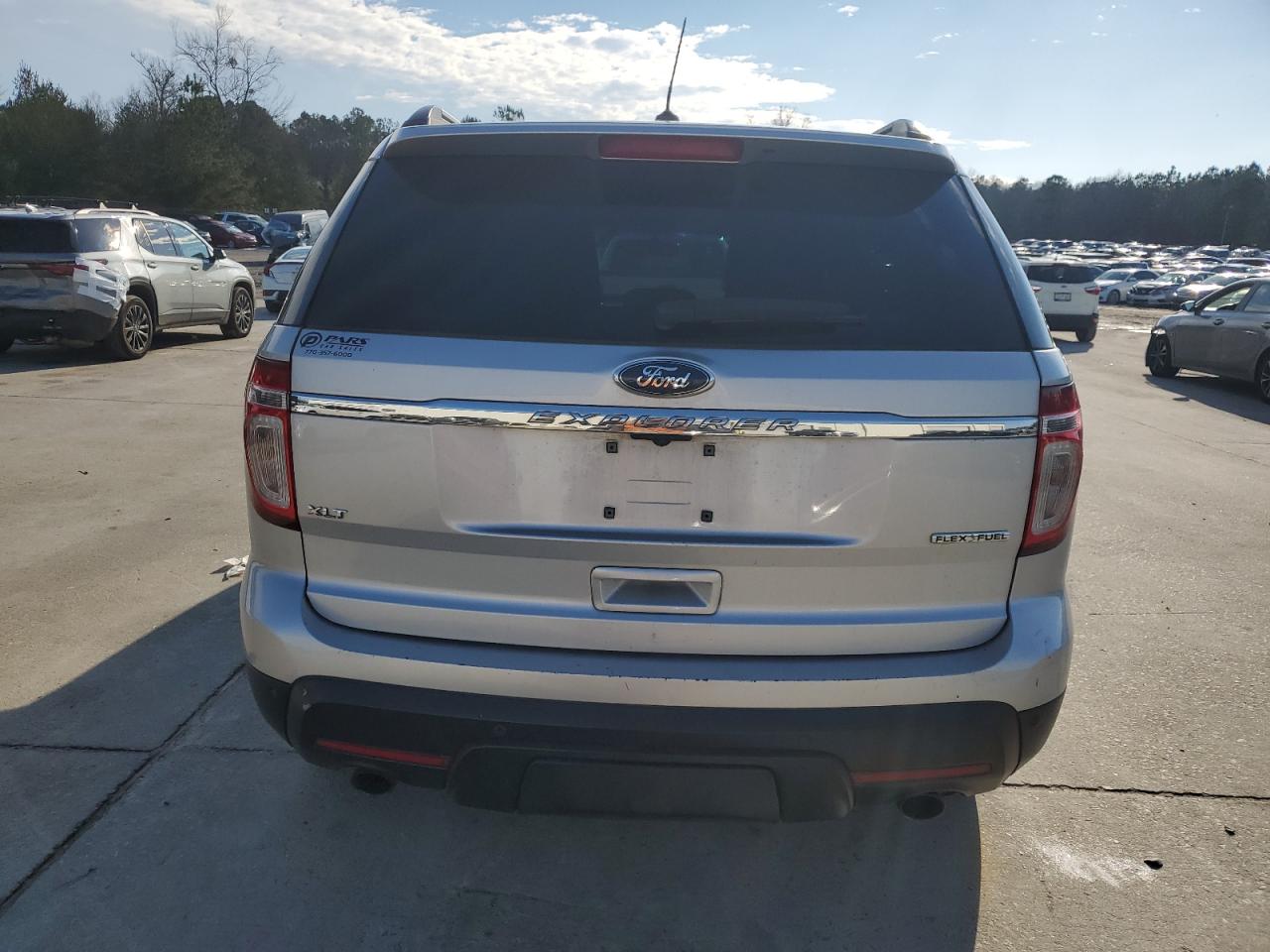 2013 Ford Explorer - Image 6