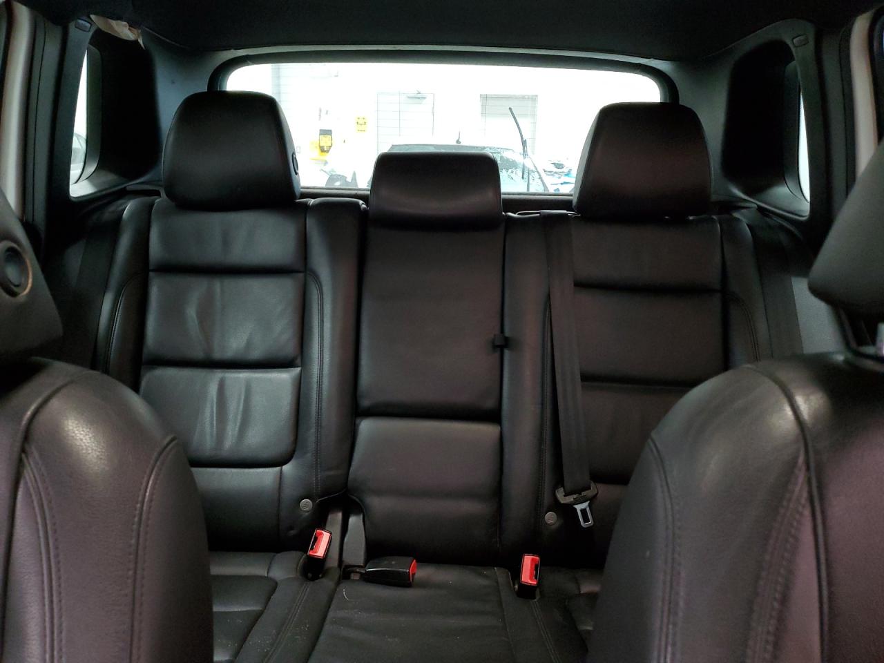 2015 Volkswagen Tiguan - Image 10