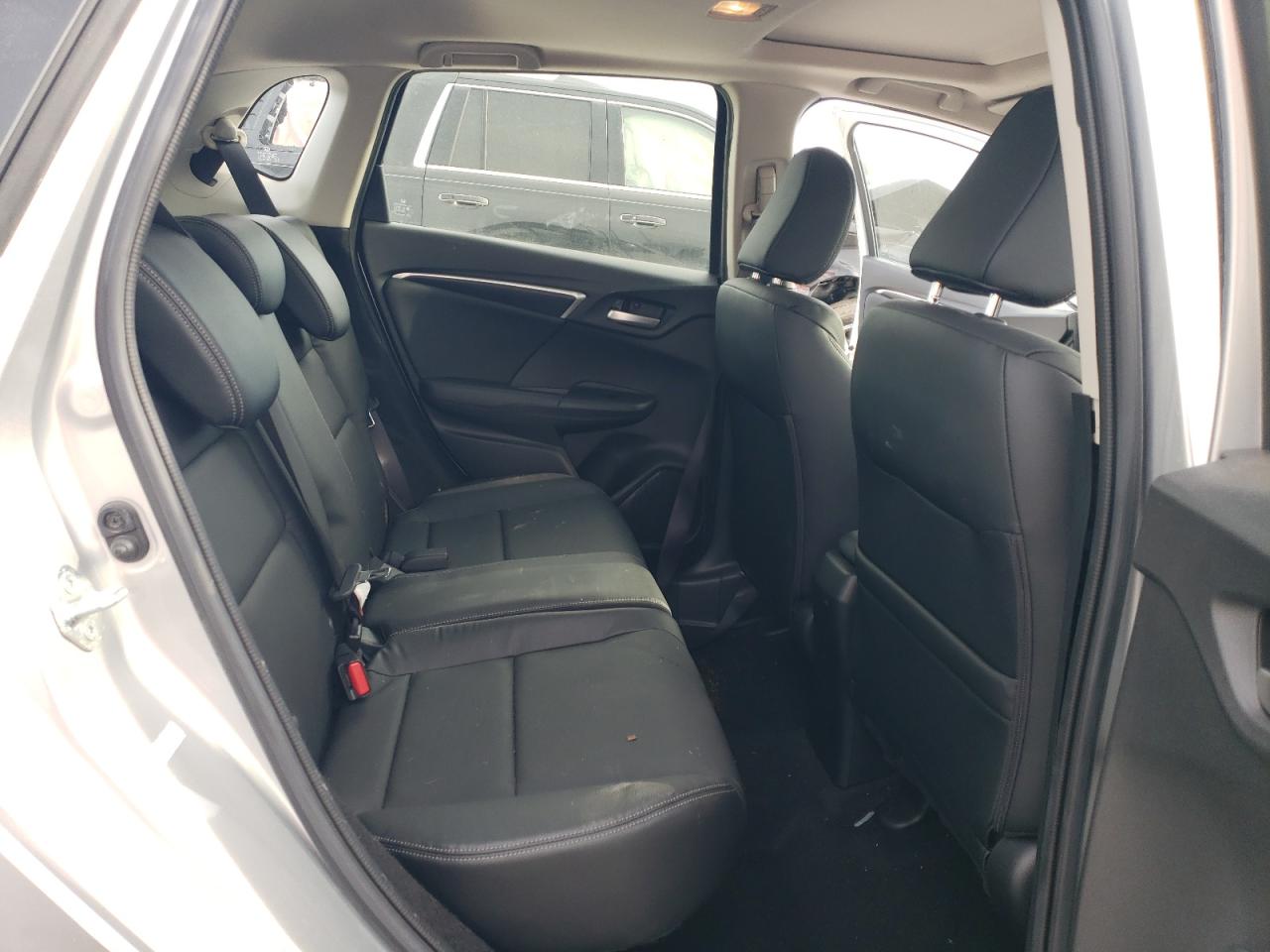 2016 Honda Fit - Image 12
