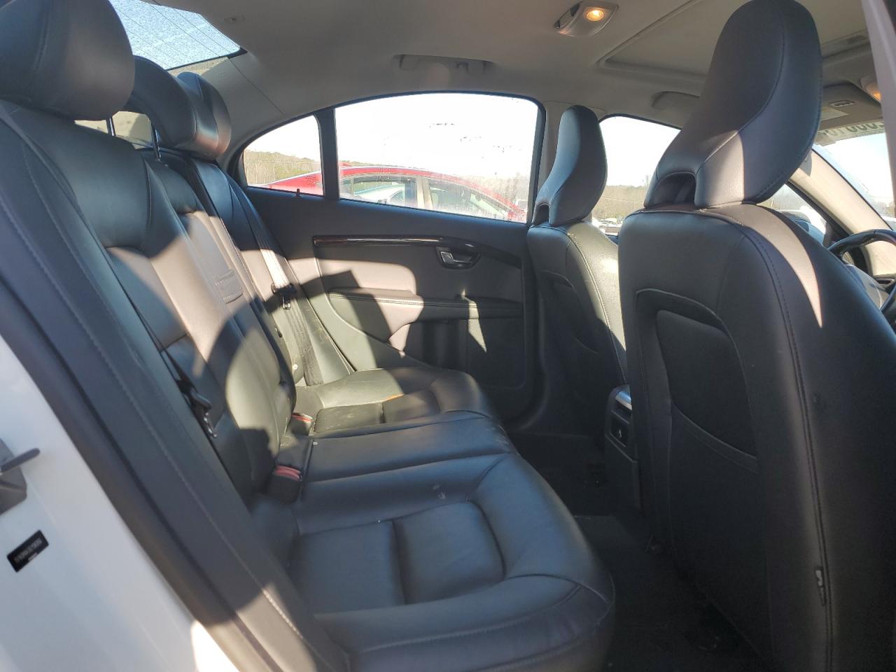 2016 Volvo S80 - Image 10
