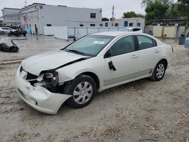 2005 Mitsubishi Galant Es Medium