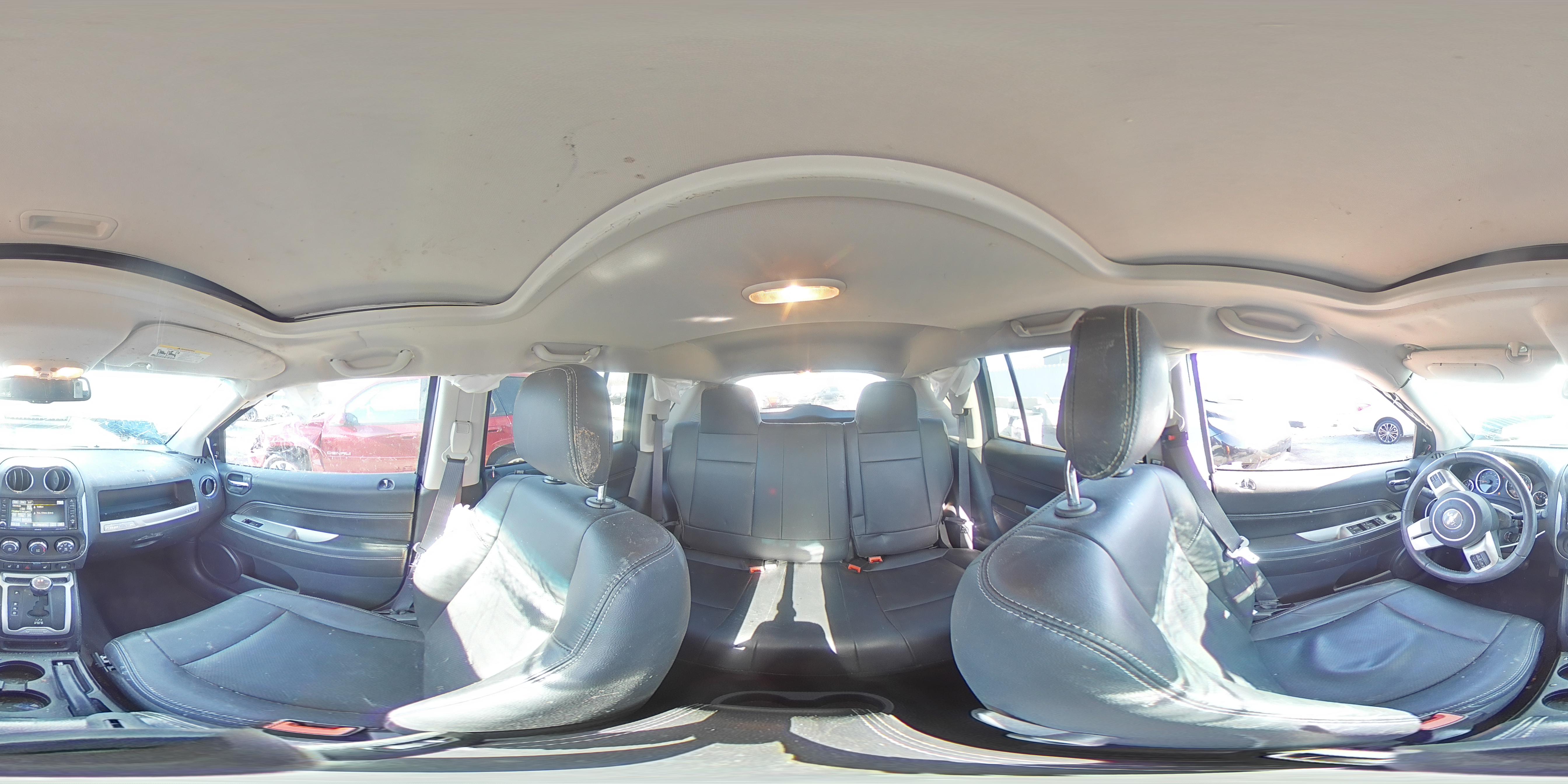 2016 Jeep Compass - Image 16