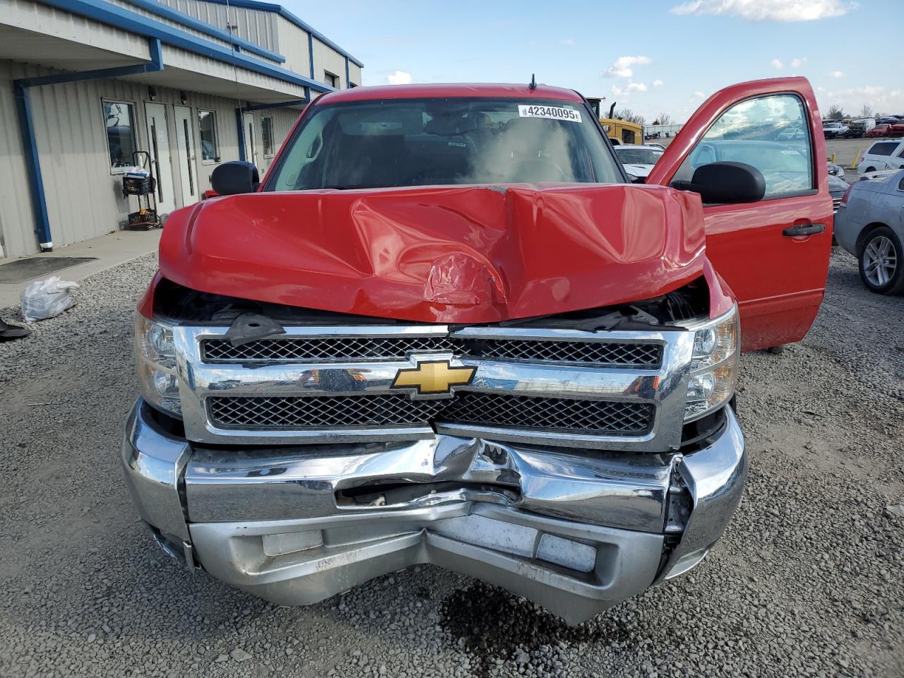 2012 Chevrolet Silverado - Image 11