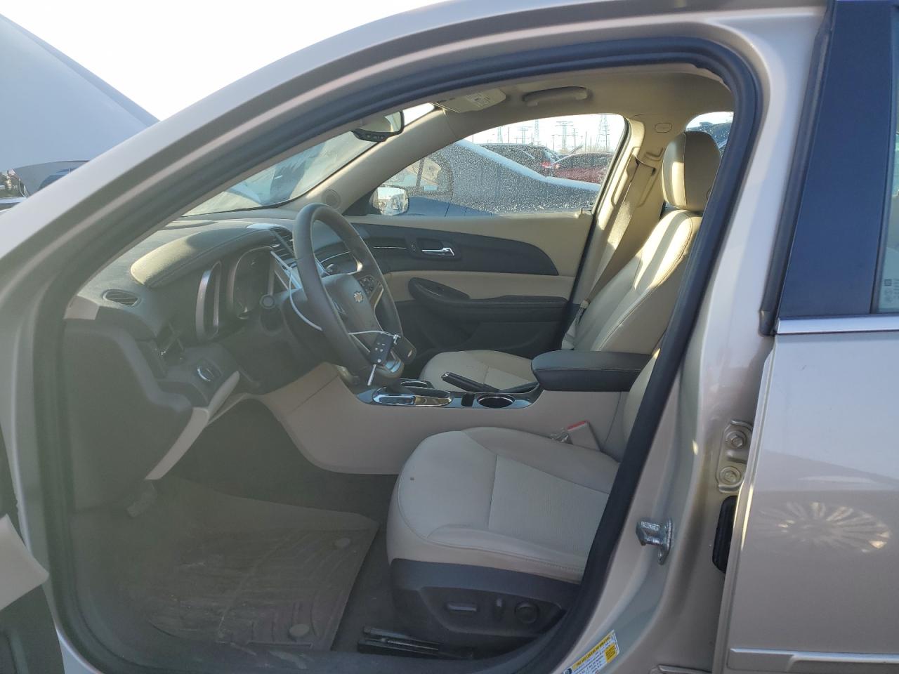 2014 Chevrolet Malibu - Image 7