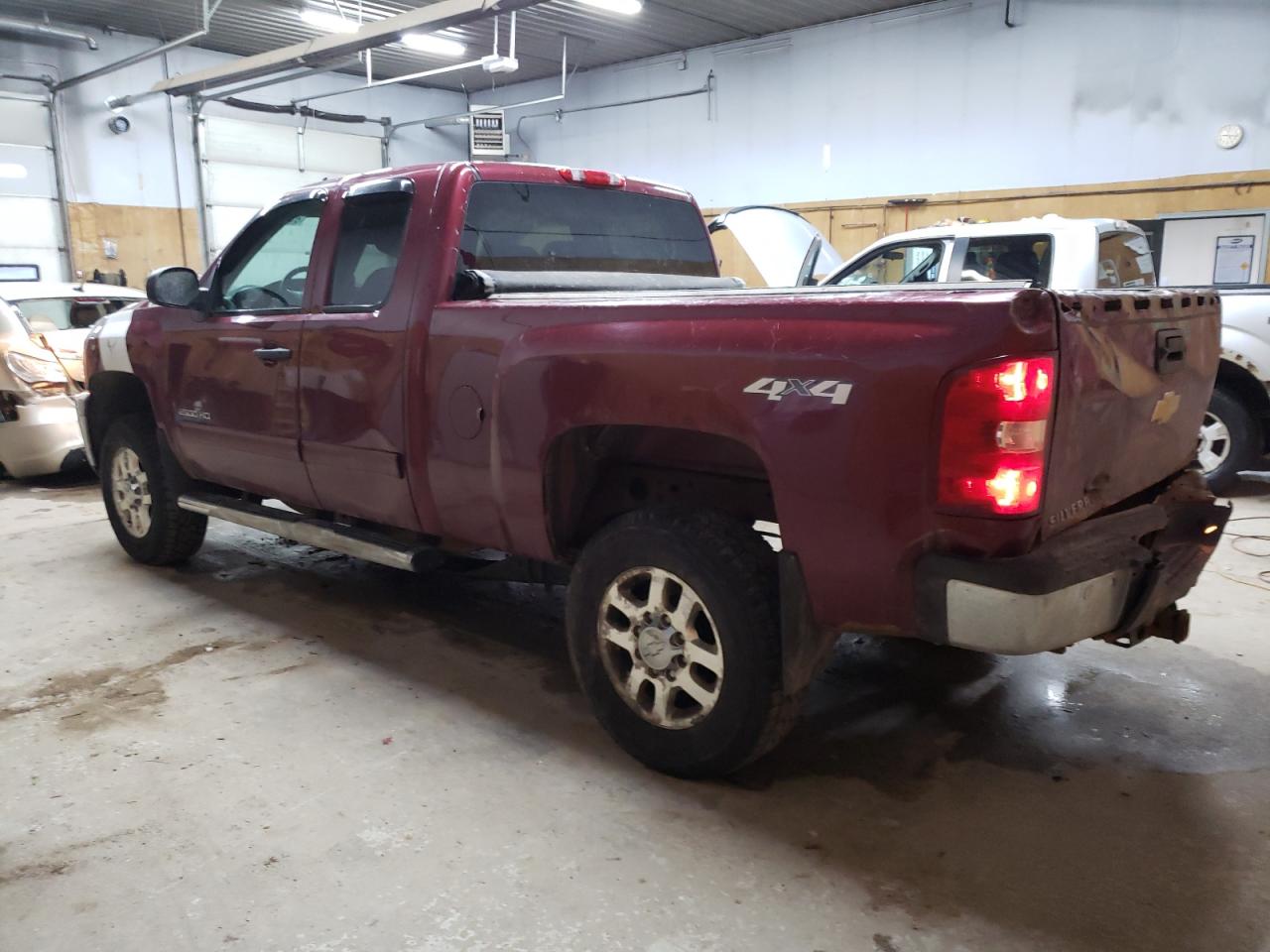 2013 Chevrolet Silverado - Image 2
