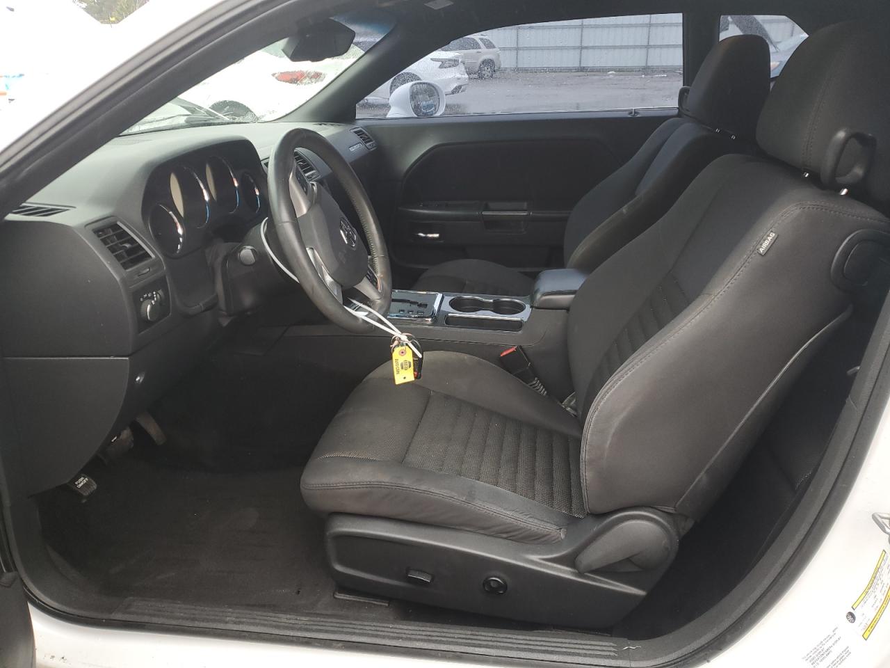 2014 Dodge Challenger - Image 7