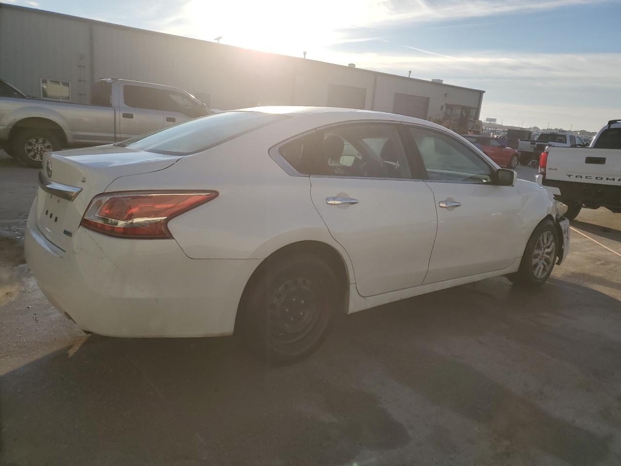 2013 Nissan Altima - Image 3