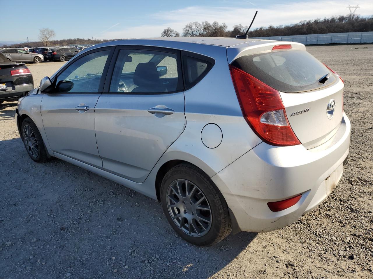 2013 Hyundai Accent - Image 2