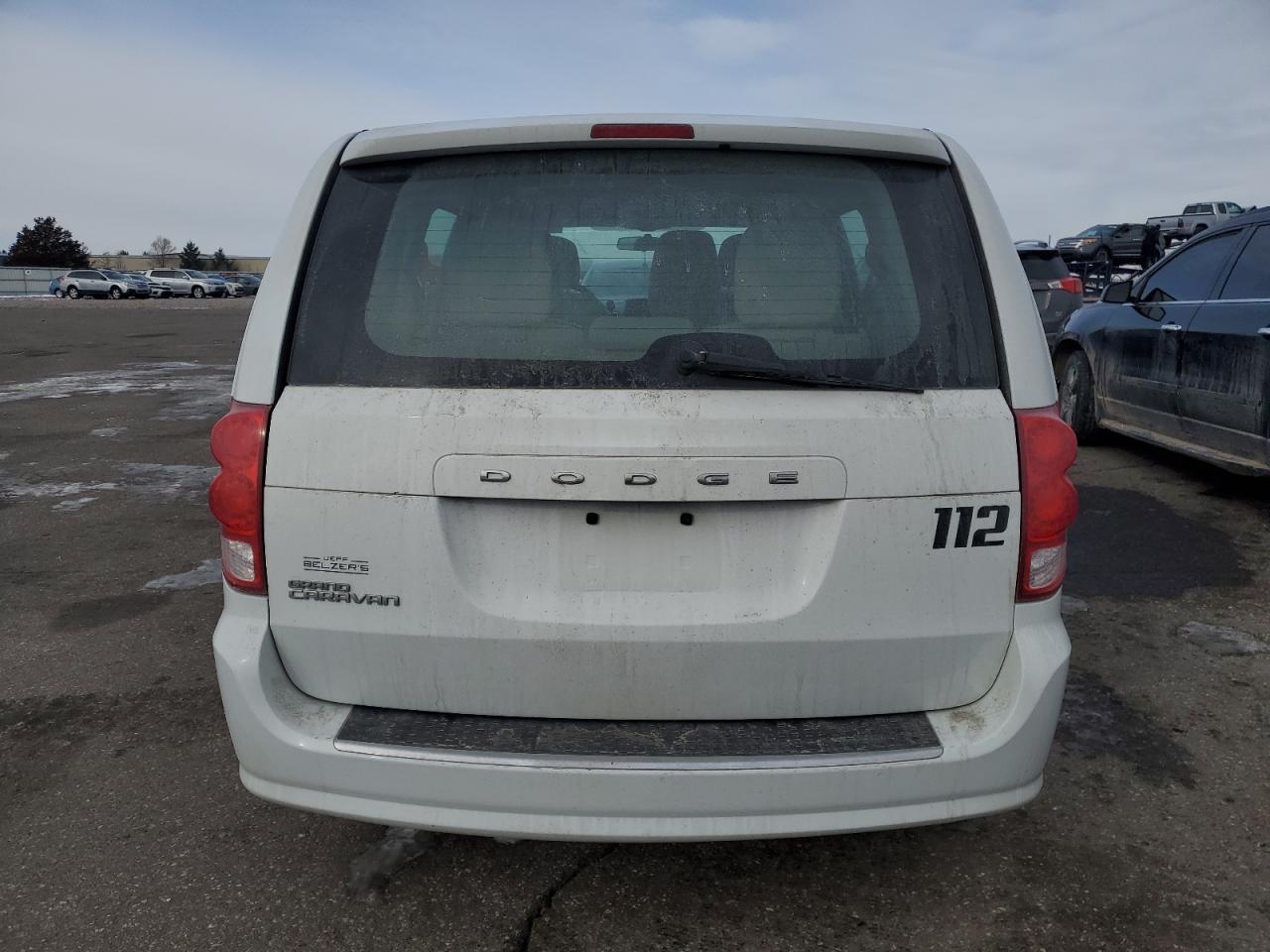 2014 Dodge Caravan - Image 6