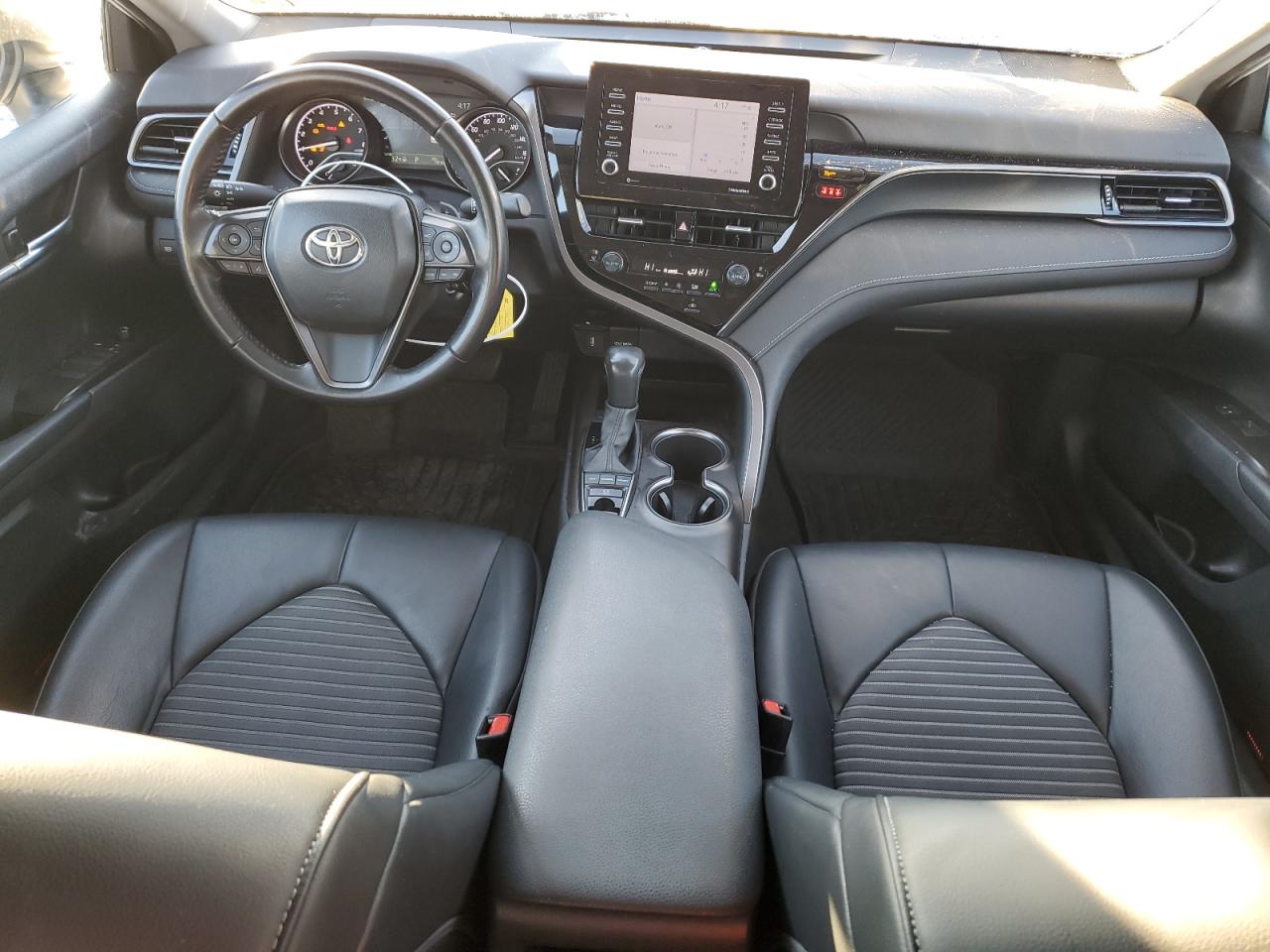 2022 Toyota Camry - Image 8