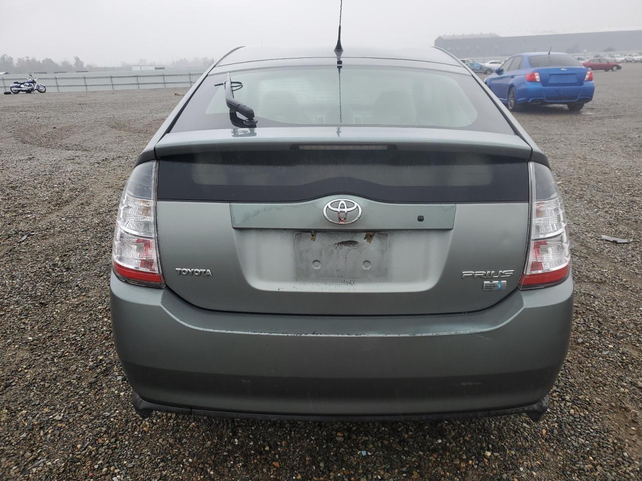 2004 Toyota Prius - Image 6