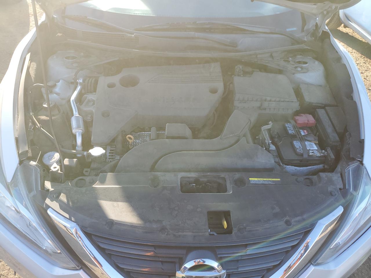 2017 Nissan Altima - Image 11