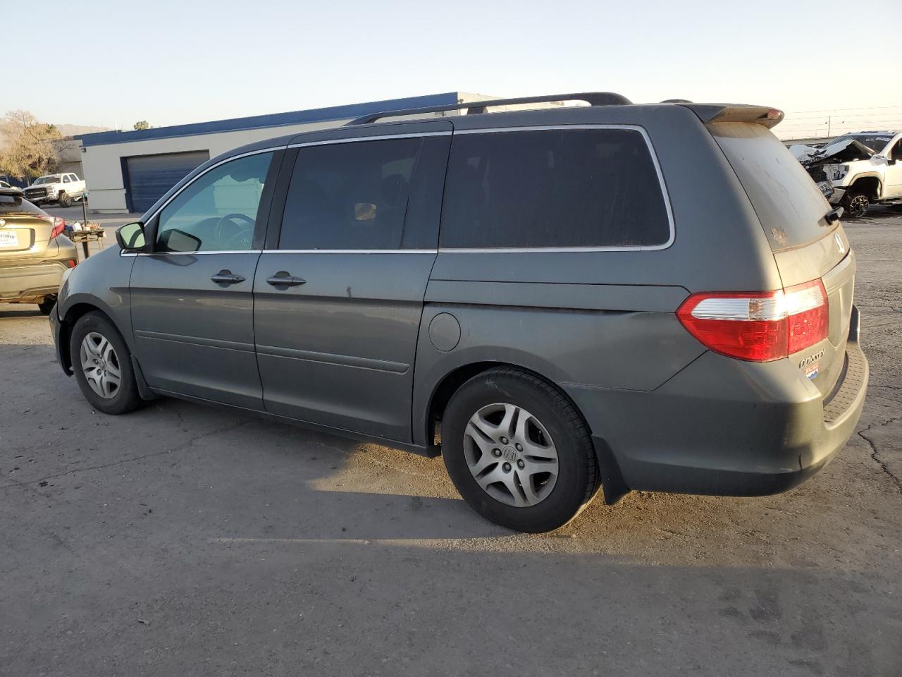 2007 Honda Odyssey - Image 2