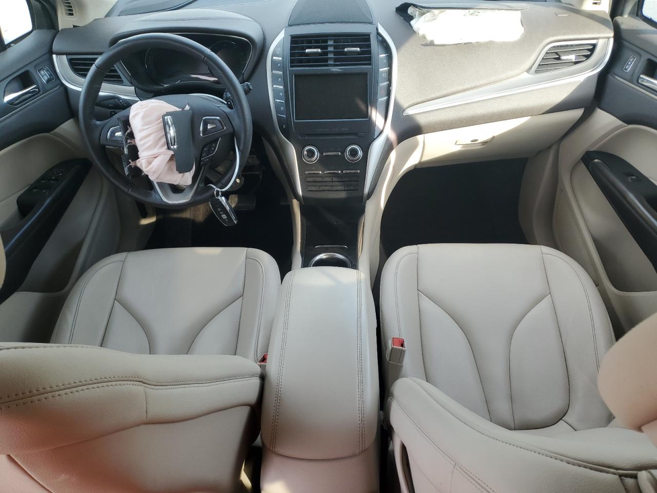2017 Lincoln MKC - Image 8
