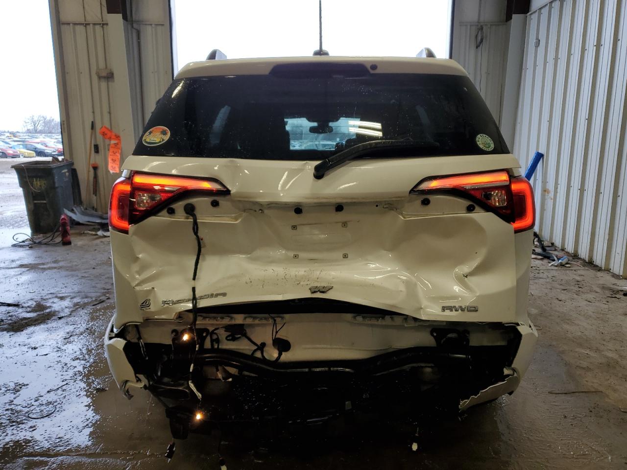 2019 GMC Acadia - Image 6