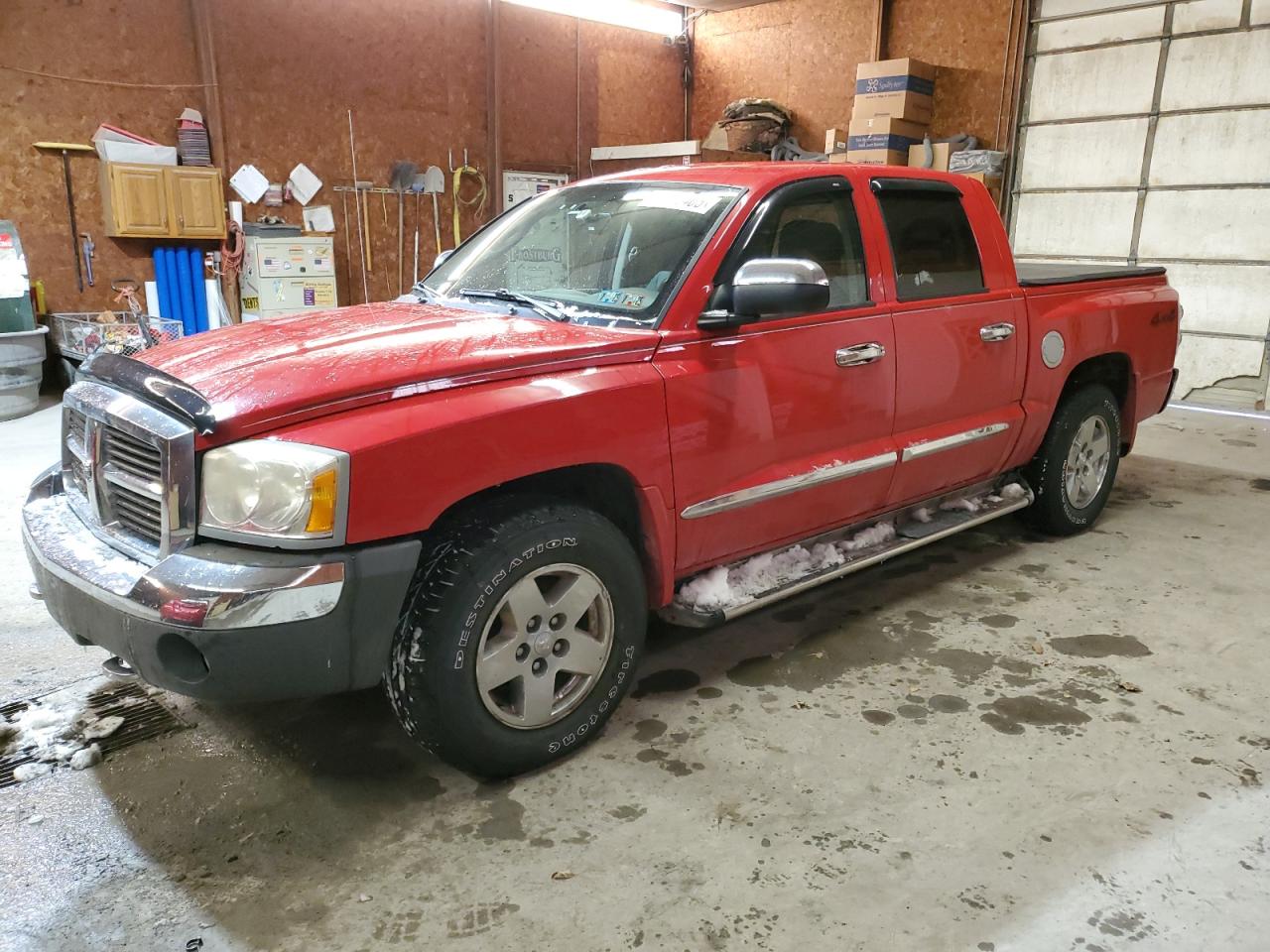 2005 Dodge Dakota - Image 1