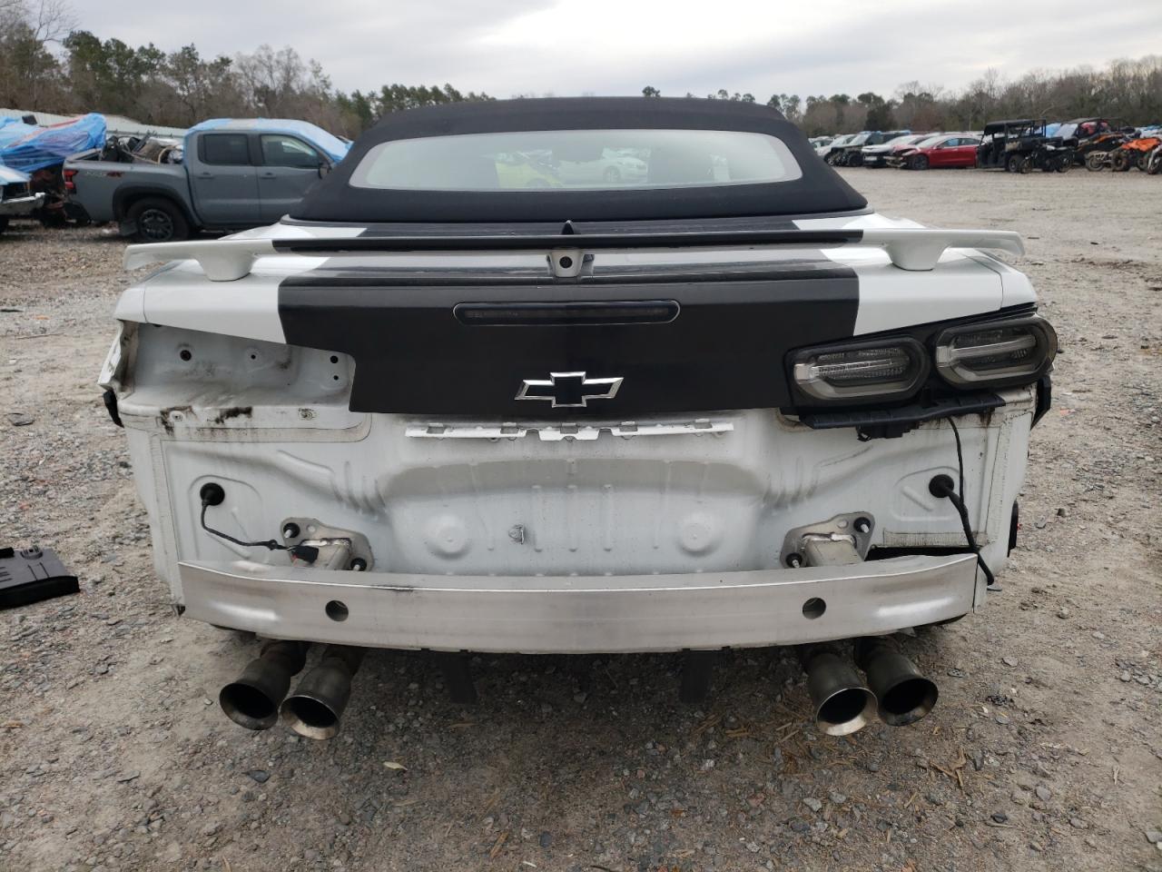 2019 Chevrolet Camaro - Image 6