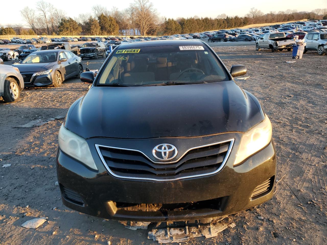 2010 Toyota Camry - Image 5