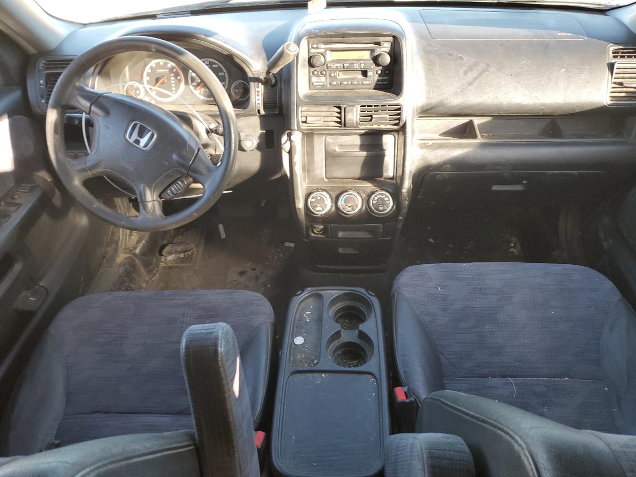 2004 Honda CR-V - Image 8