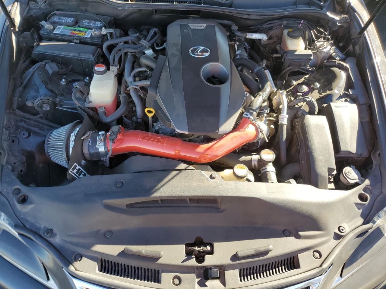 2016 Lexus IS - Image 11