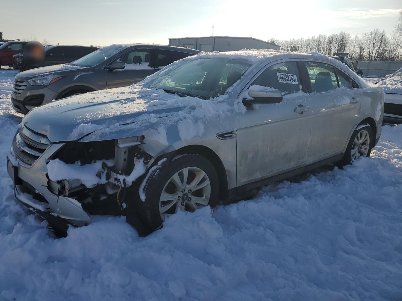 2011 Ford Taurus - Image 1