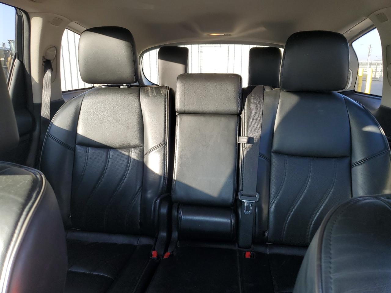 2015 Infiniti QX60 - Image 10
