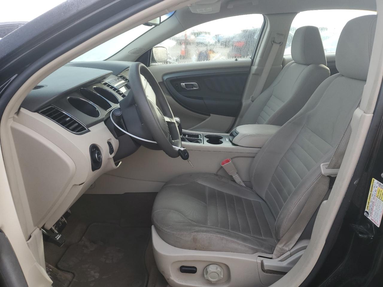 2011 Ford Taurus - Image 7
