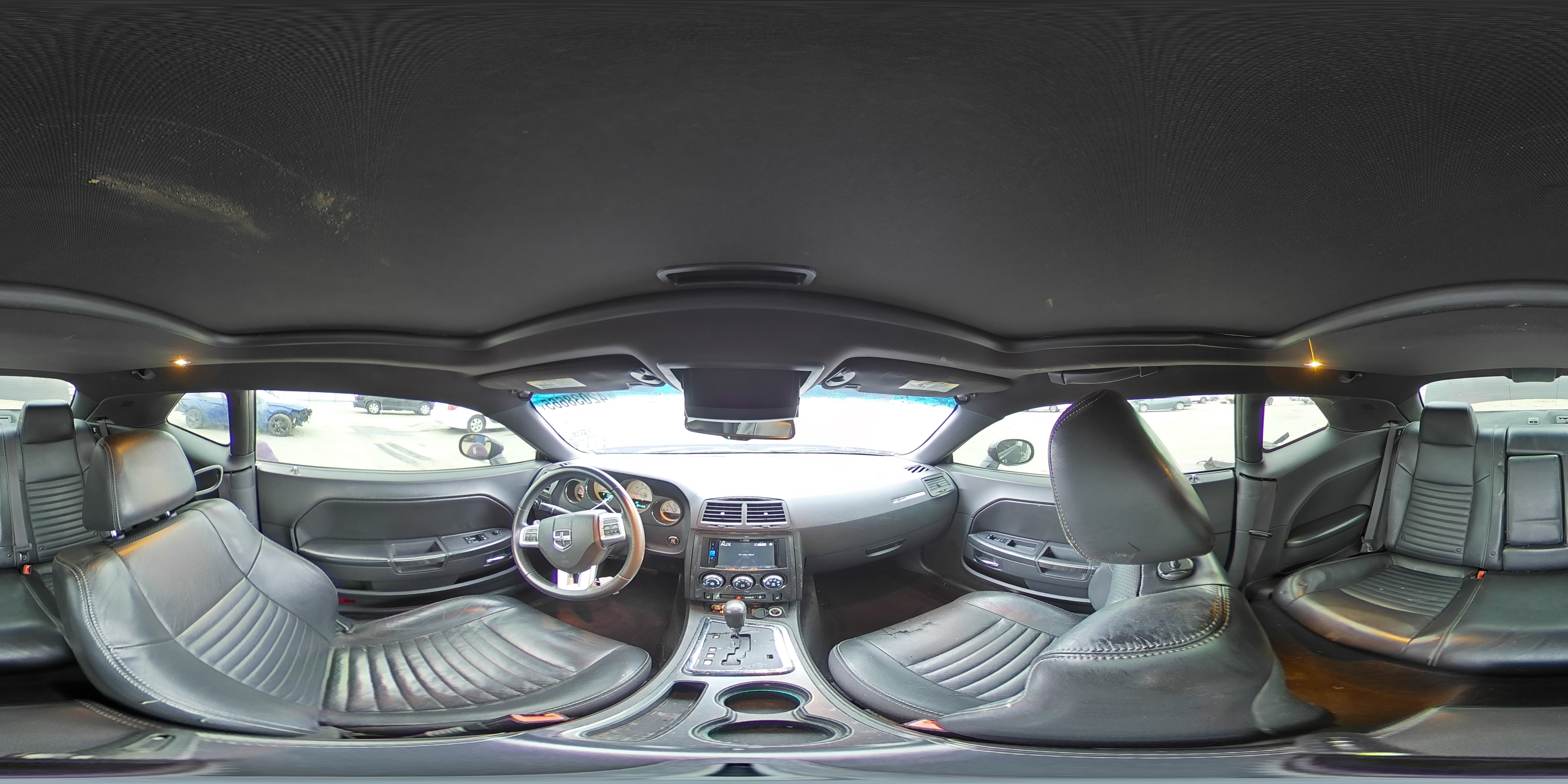 2014 Dodge Challenger - Image 12