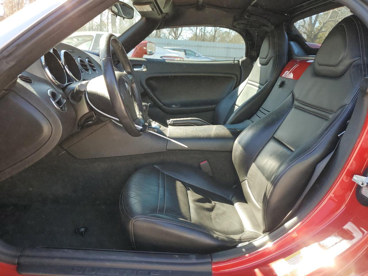 2006 Pontiac Solstice - Image 7