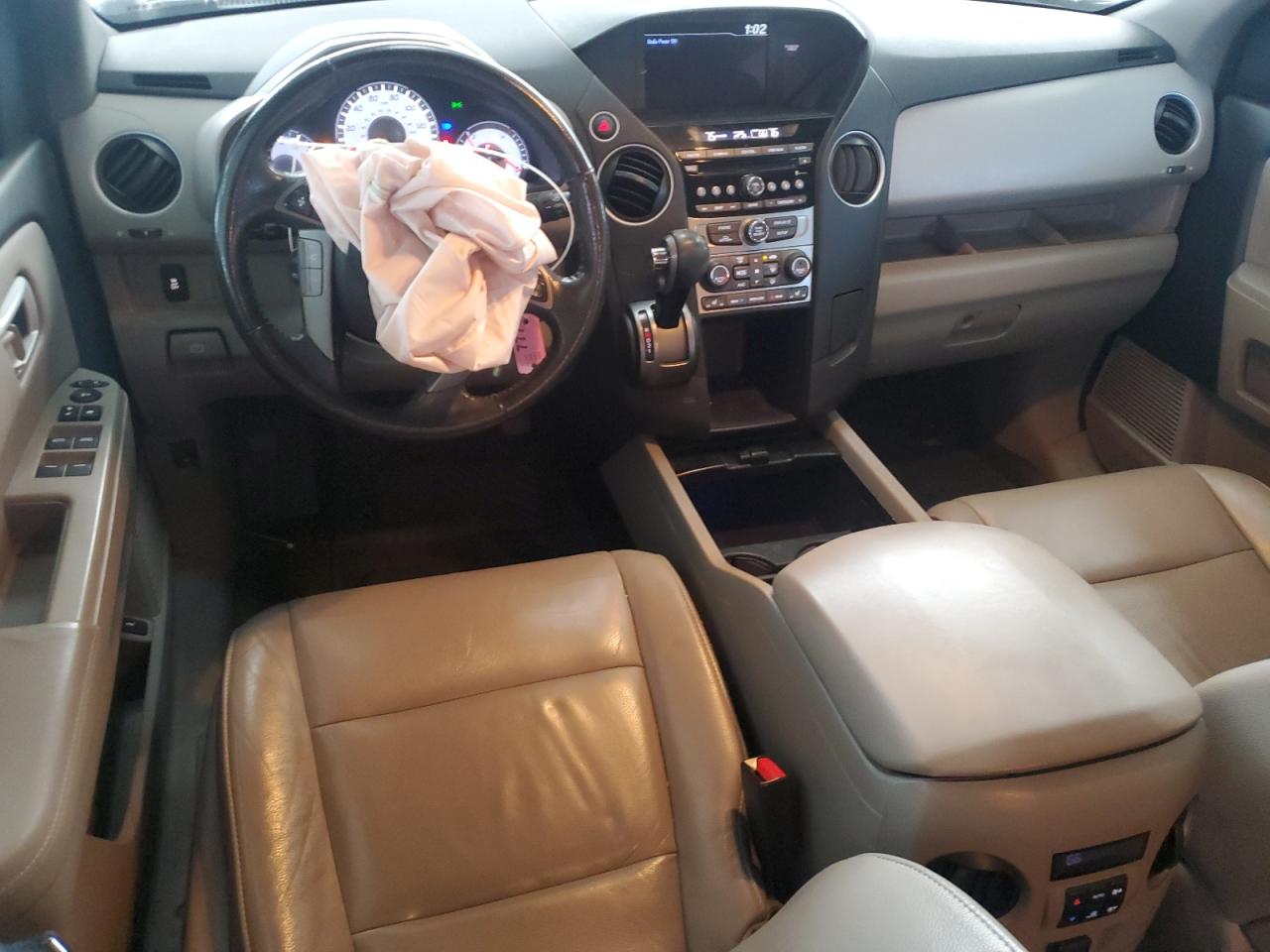 2015 Honda Pilot - Image 8