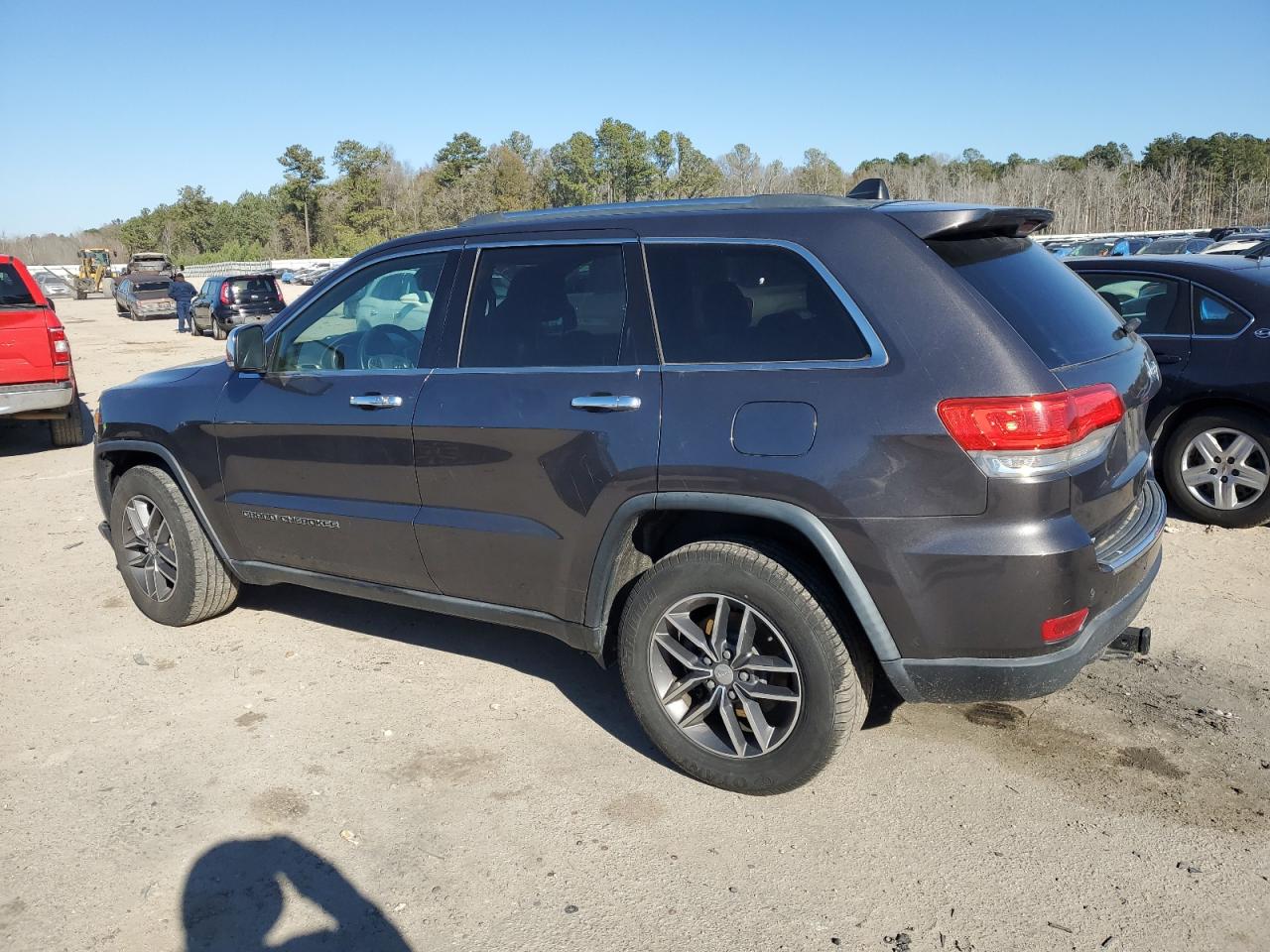 2017 Jeep Grand Cherokee - Image 2