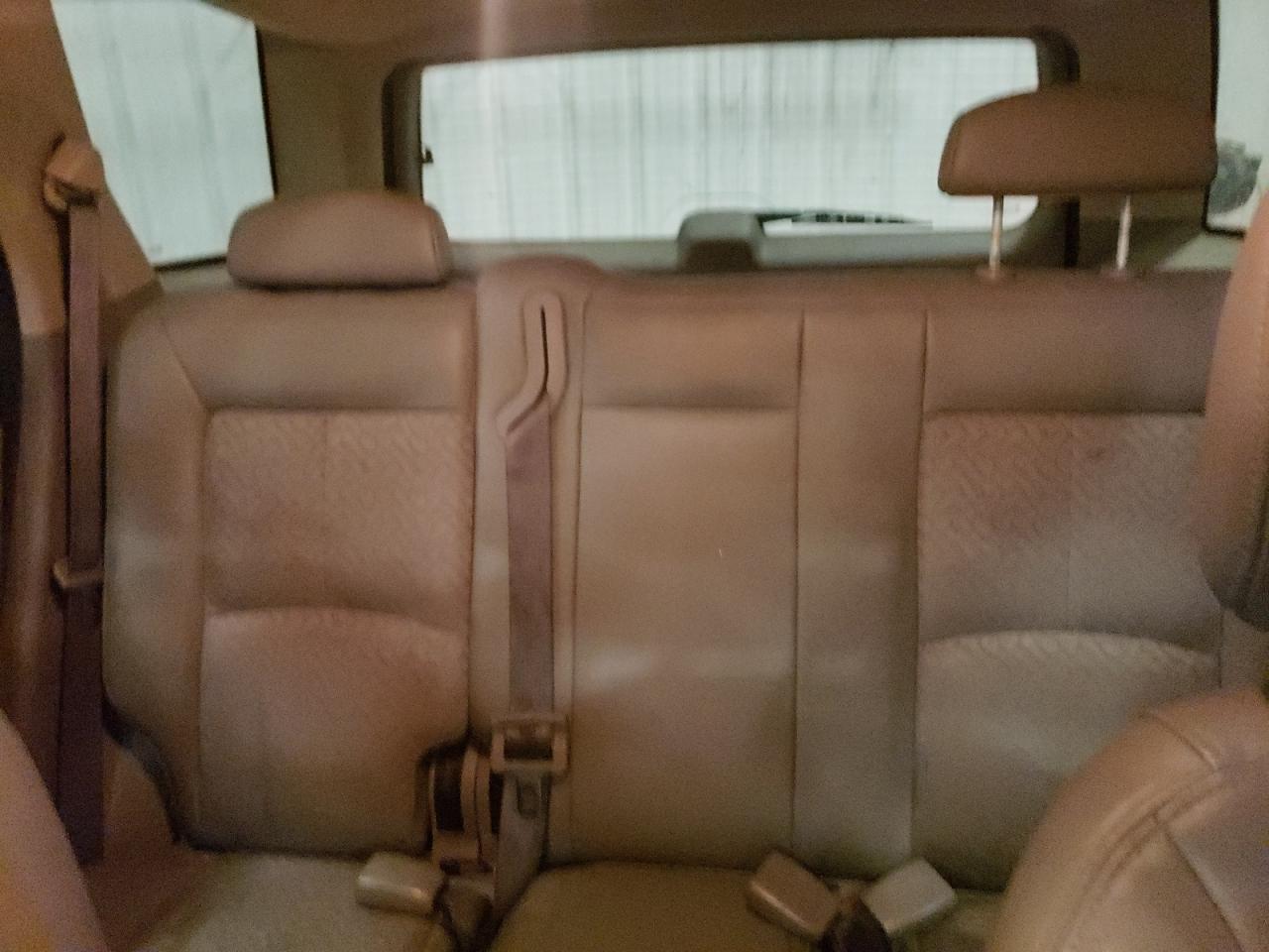 2006 Saturn VUE - Image 10