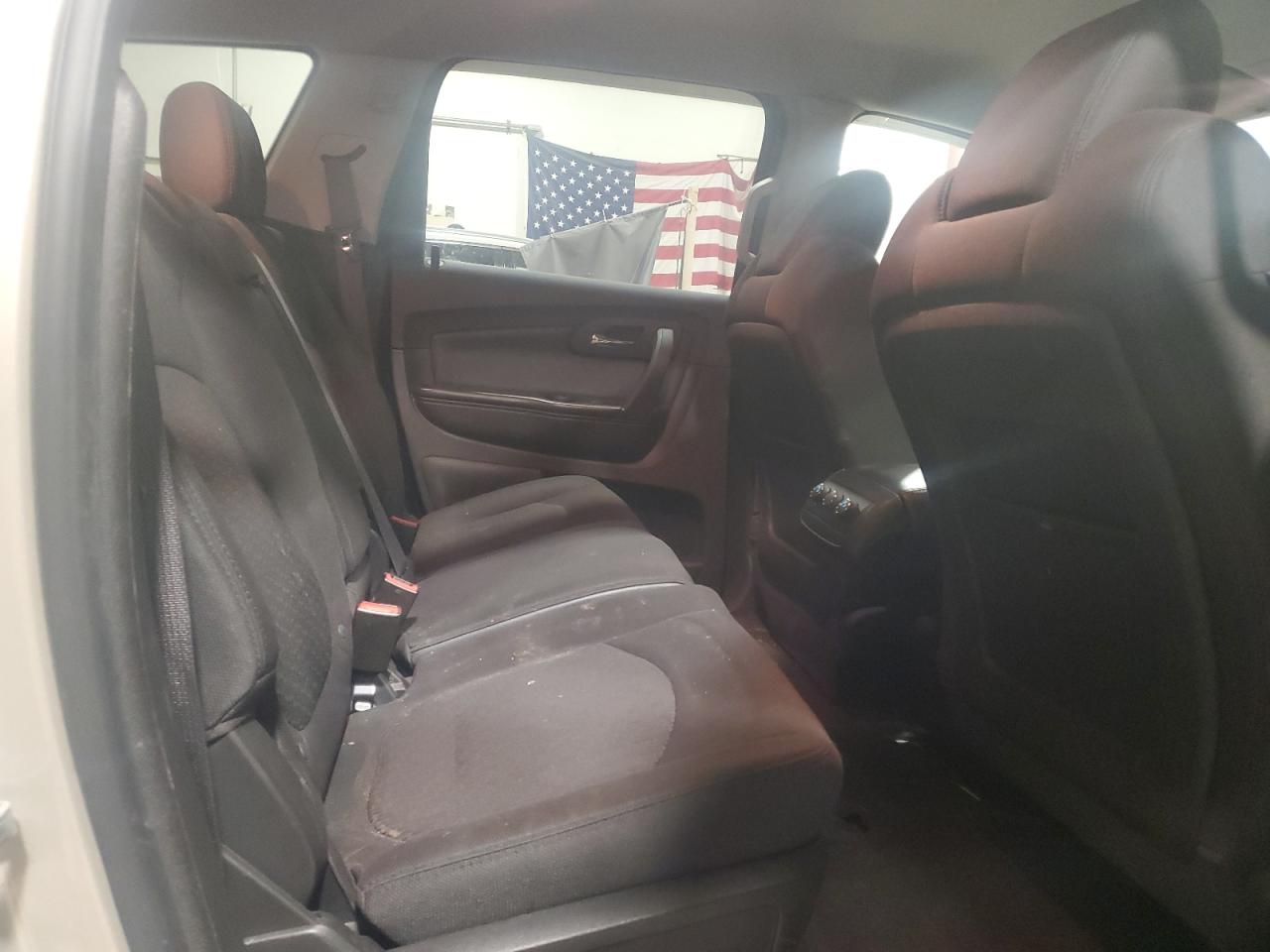 2012 Chevrolet Traverse - Image 11