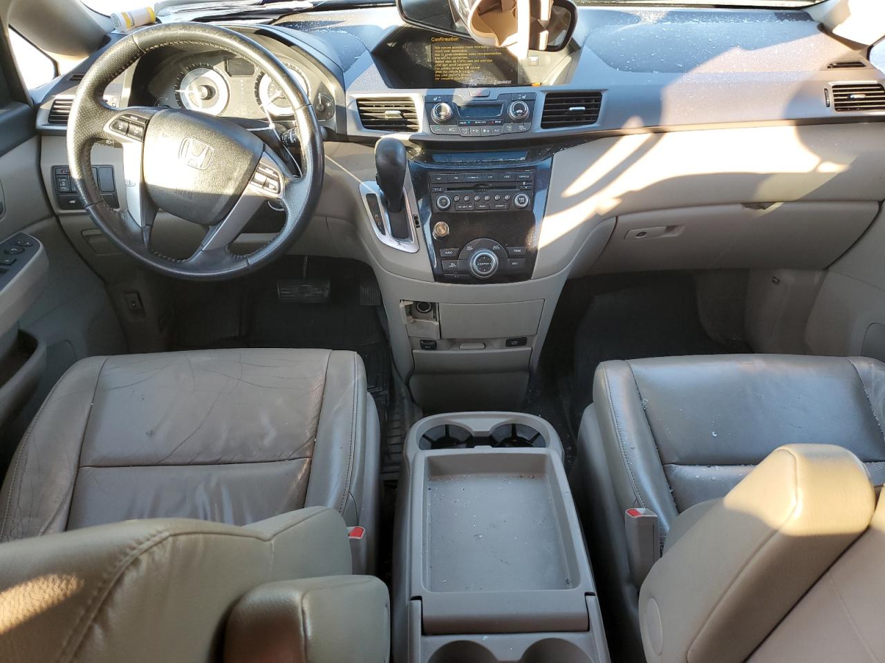 2011 Honda Odyssey - Image 8