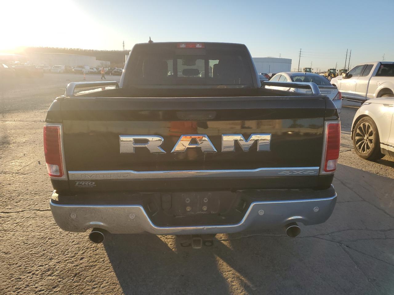 2015 RAM 1500 - Image 6