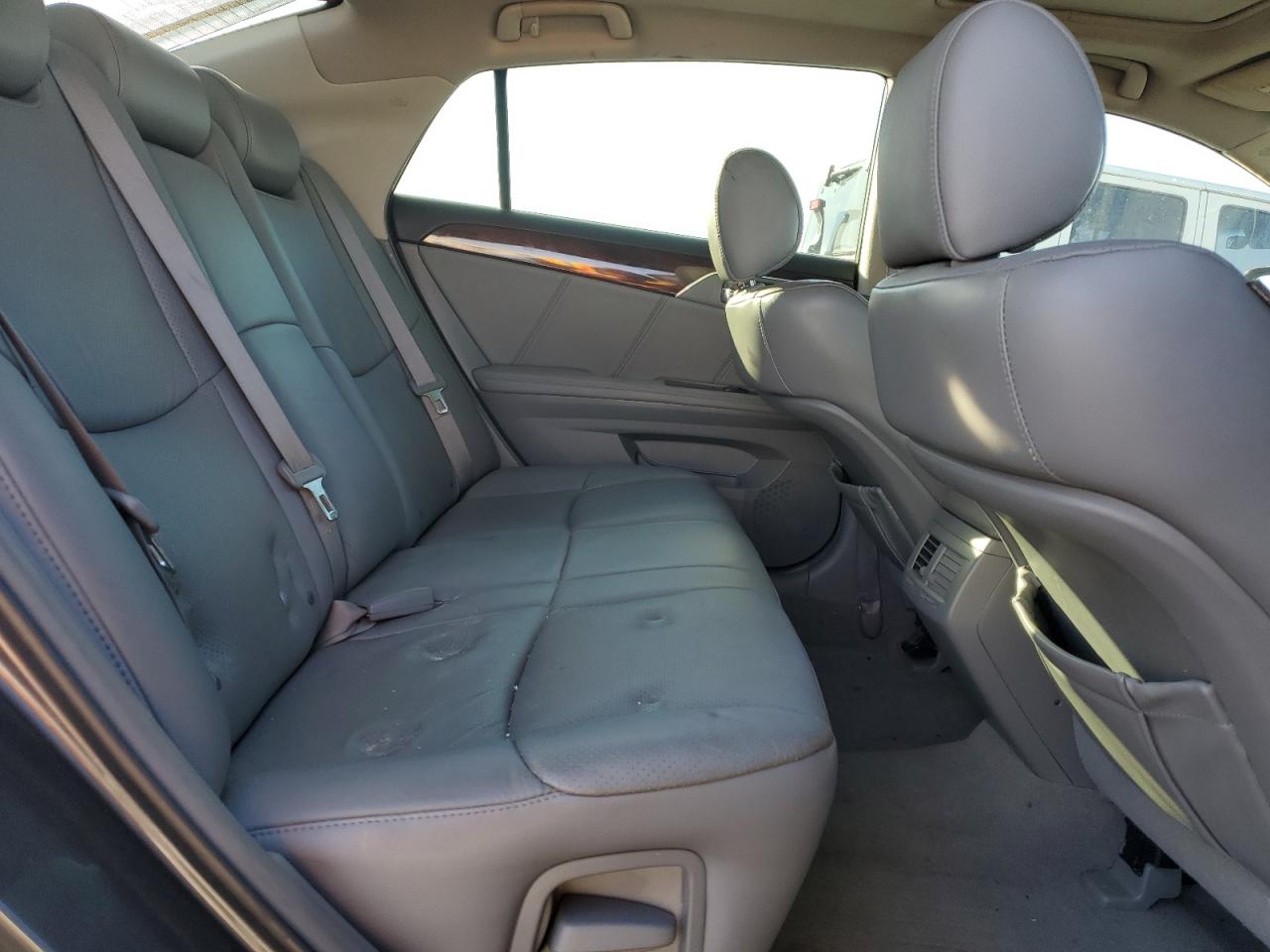 2008 Toyota Avalon - Image 10