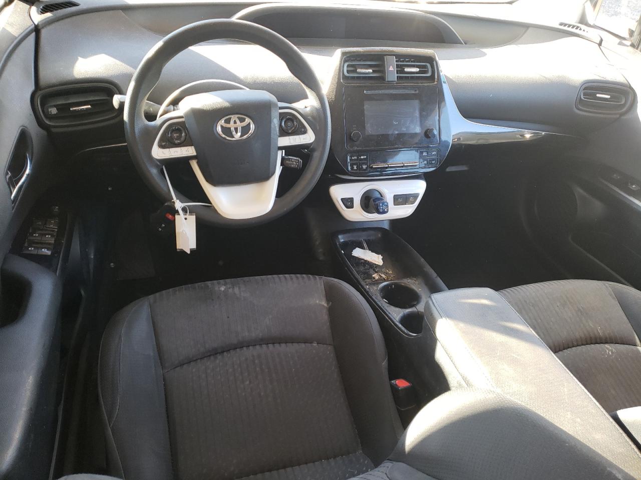 2017 Toyota Prius - Image 8