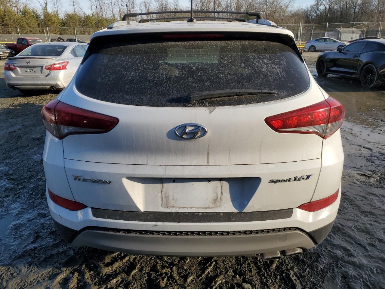 2017 Hyundai Tucson - Image 6