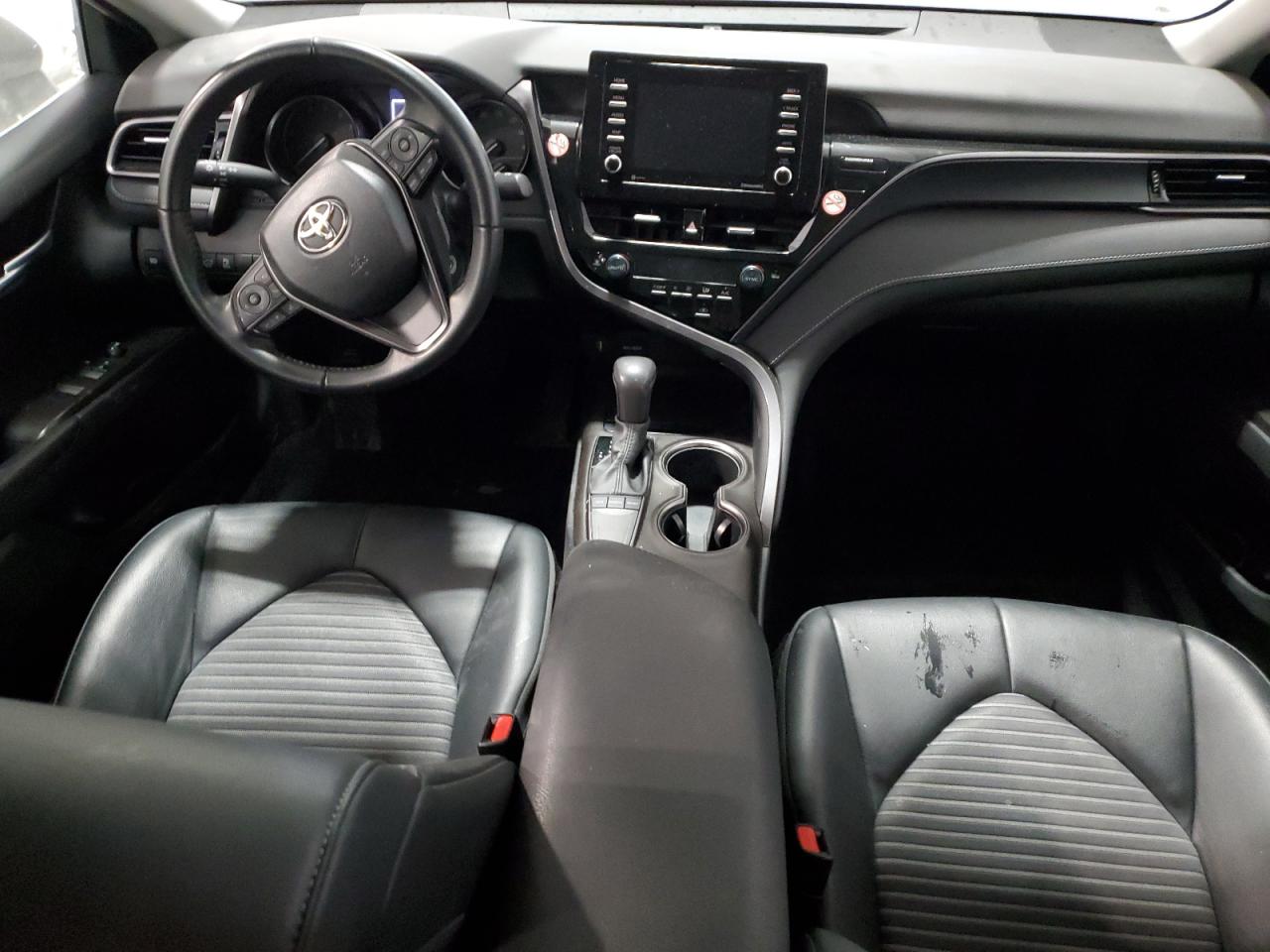 2023 Toyota Camry - Image 8